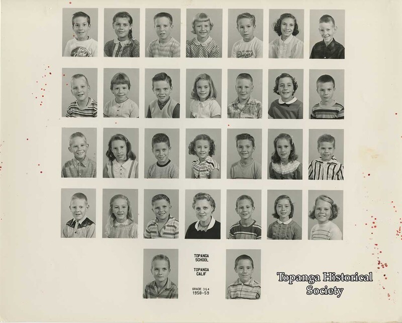 1958-59 Grades 3 & 4 w.jpg