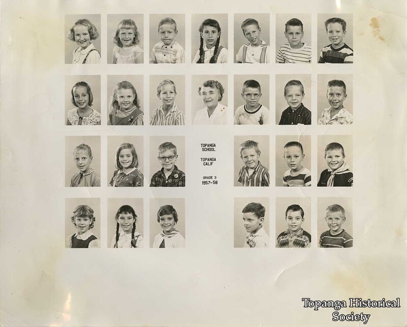 1957-58 Grade 3 w.jpg